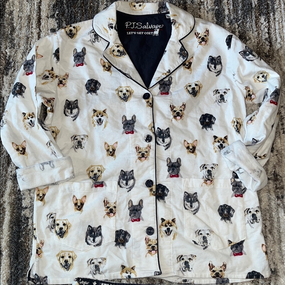 P. J. Salvage Cream Flannel Pajama Set with Dog Pattern long sleeves w/pockets - Picture 3 of 7